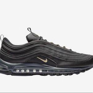 Meet your Posher, Cj